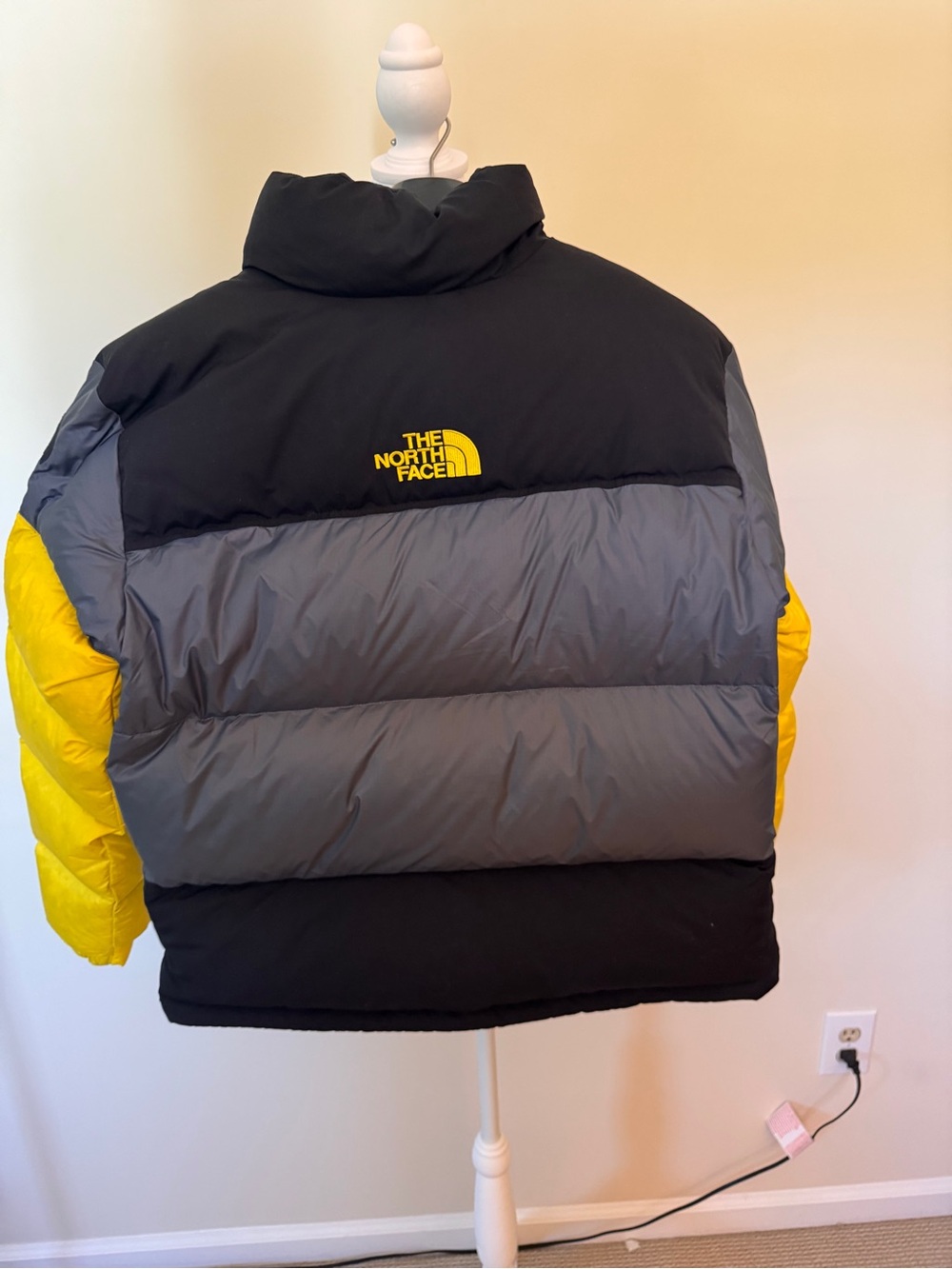 2020 The North Face Steep Tech Down Jacket Grey X TNF Black X Yellow M - Picture 4 of 11